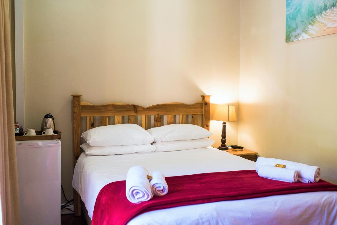 The Tides Inn Bed And Breakfast Durban Esterno foto