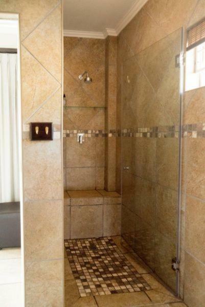 The Tides Inn Bed And Breakfast Durban Esterno foto
