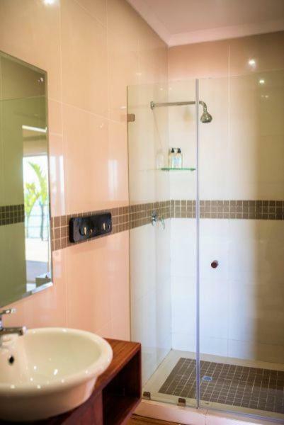 The Tides Inn Bed And Breakfast Durban Esterno foto